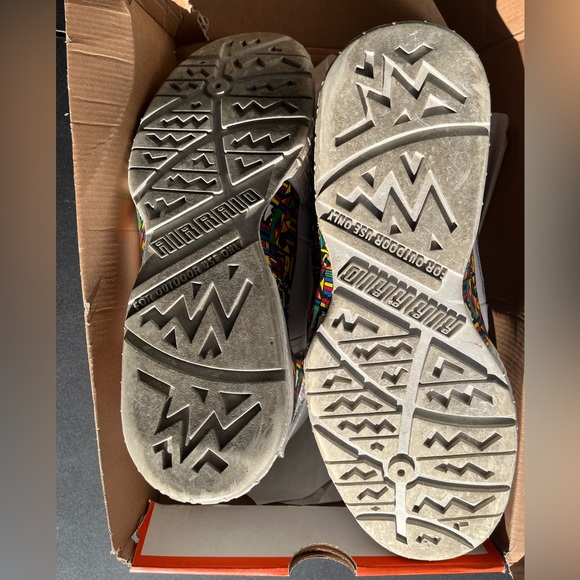 Classic Air Raids‼️ Authentic & Ready To Ship‼️ - Picture 3 of 4